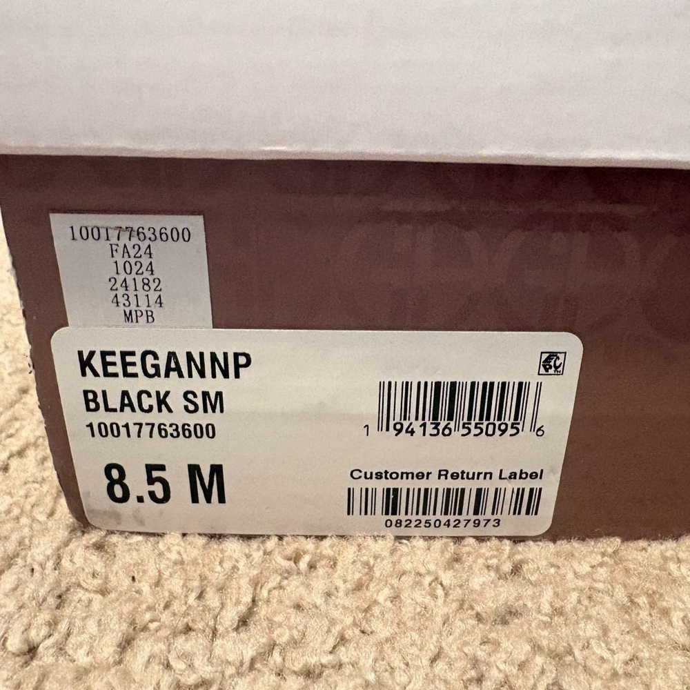 Giani Bernini Keegannp Black Lace-Up Lug Sole Heeled Boots 8.5M NIB - Picture 8 of 10